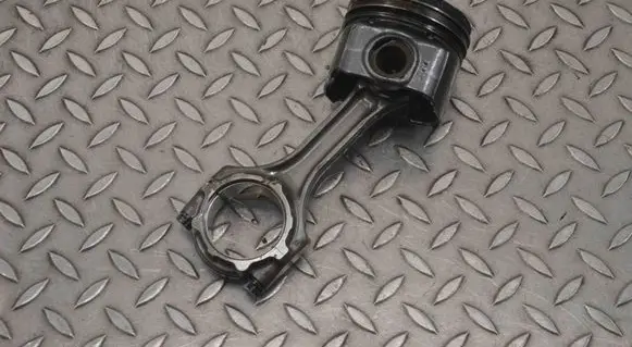 Toyota Land Cruiser (BJ70) Piston 50D