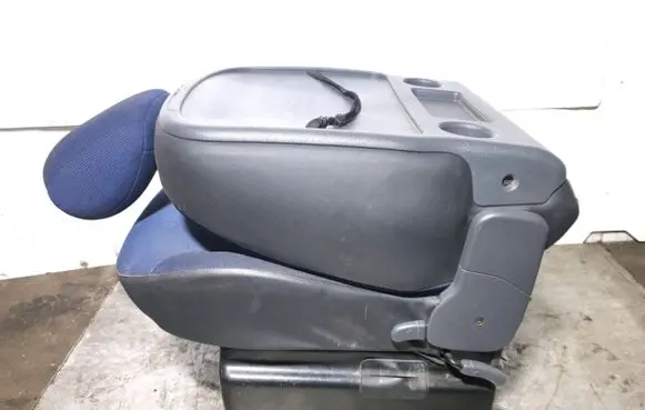 Peugeot Partner Front passenger seat 