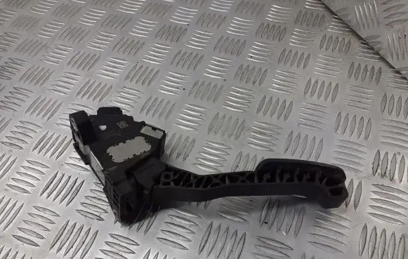Toyota Yaris Accelerator throttle pedal 78110-0D010
