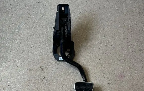 Brake pedal