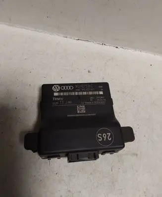 Volkswagen Touran I Gateway control module 1K0907530C 1K0907951