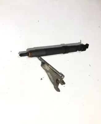 Fuel injector