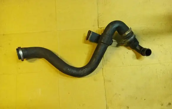 Renault Sandero I Intercooler hose/pipe 731586