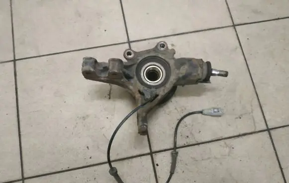 Peugeot 308 Front wheel hub
