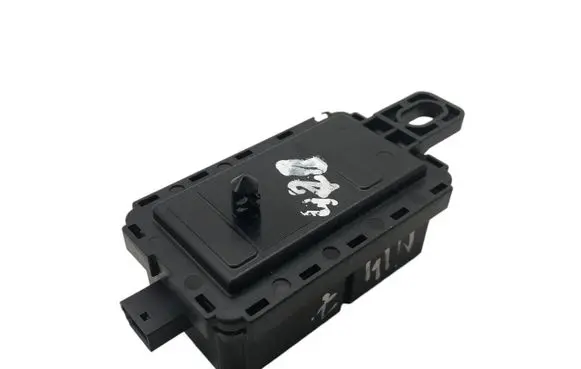 BMW 3 F30 F35 F31 Tire pressure control unit 61359319081 9319081 A2C90360200