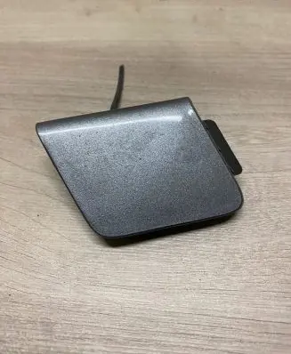 Suzuki Splash Front tow hook cap/cover 7171251k0