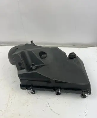 Mercedes-Benz G W460 Air filter box cover 