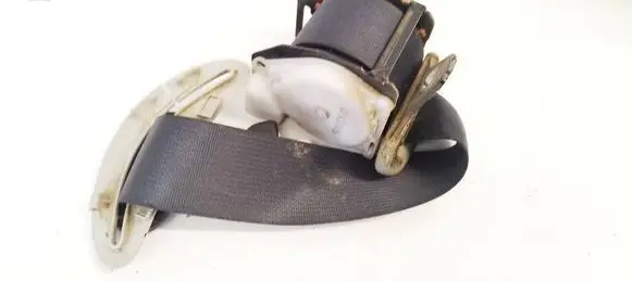 Toyota Corolla Verso E121 Rear seatbelt 