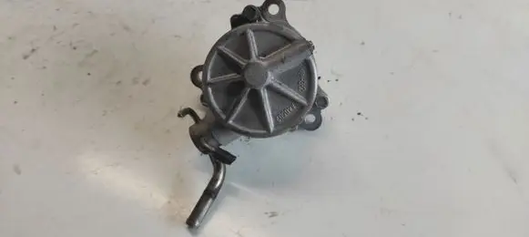 Mazda 6 Vacuum pump X2753172 4817 A40502