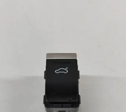 Audi e-tron Tailgate/boot open switch button 4K0959831