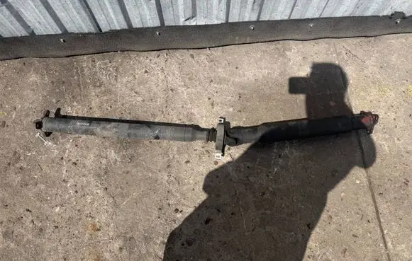 BMW 1 E81 E87 Drive shaft (set) 7567953