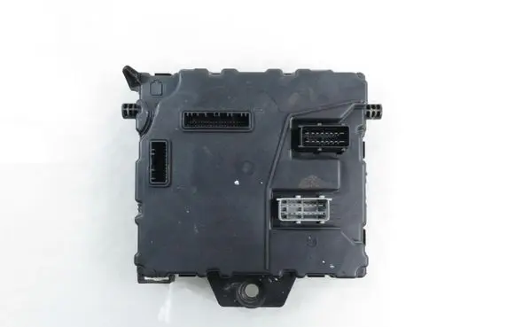 Opel Movano B Comfort/convenience module 284B10516R