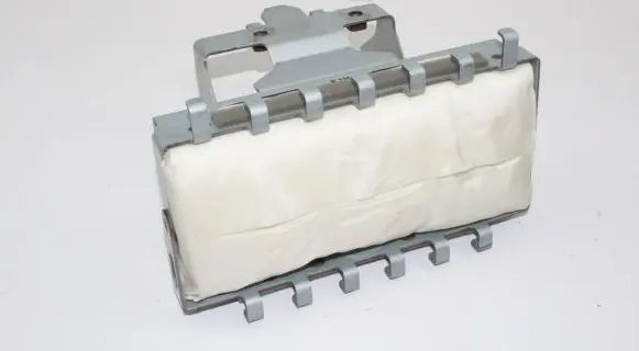 Nissan Juke I F15 Passenger airbag