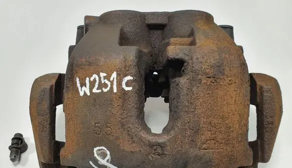 Mercedes-Benz R W251 Front brake caliper