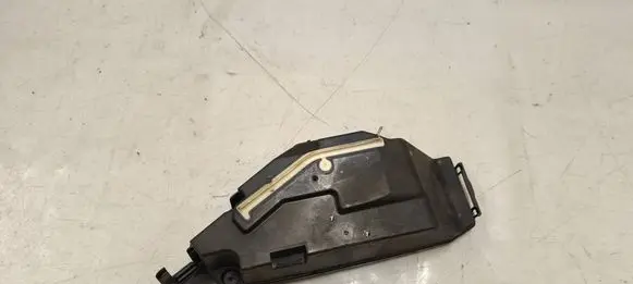 BMW 1 F40 Fuse box cover 8581751 58650910