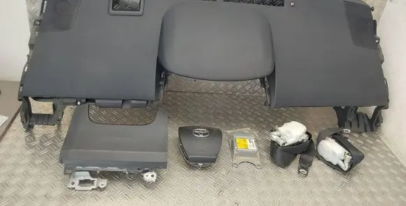 Toyota Prius+ (ZVW40) Airbag set with panel 5546647040