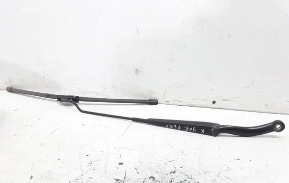 Peugeot 307 Windshield/front glass wiper blade 