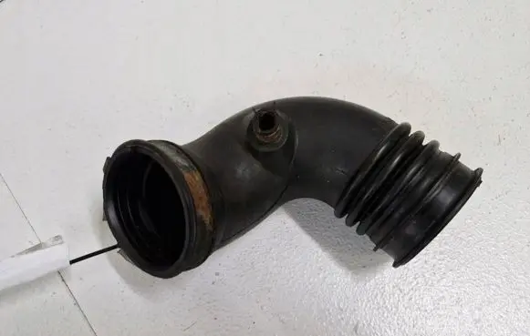 Honda Civic Air intake hose/pipe