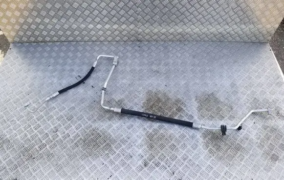 Volvo S40, V40 Air conditioning (A/C) pipe/hose
