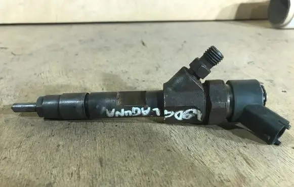 Renault Laguna II Fuel injector 0445110021 7700111014