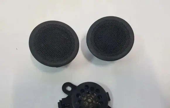 Ford S-MAX Front door high frequency speaker