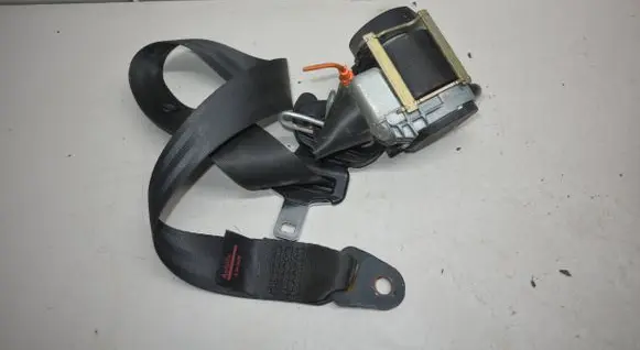 Citroen C4 I Front seatbelt 96527696XX