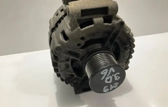 Mercedes-Benz CLS C219 Generator/alternator