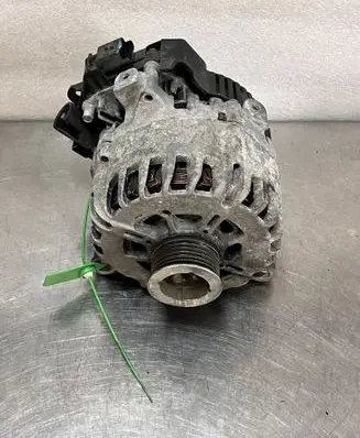 Peugeot 2008 I Generator/alternator 9674646180