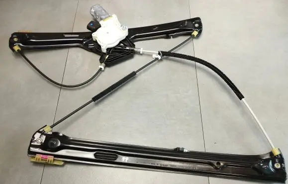 BMW X5 F15 Front door window regulator with motor 7283492 7286484