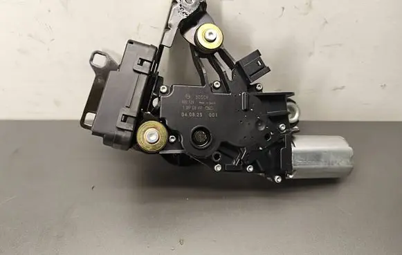 BMW 3 E90 E91 Rear window wiper motor 1397020120 7171564 102135060904