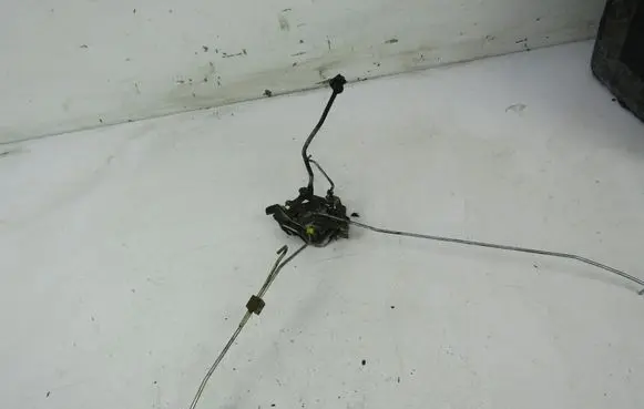 Daewoo Tico Front door lock 