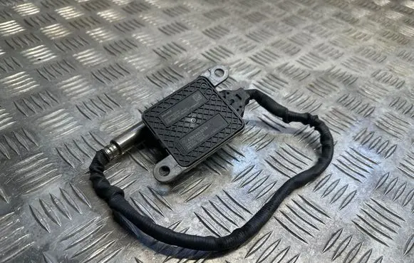 Mercedes-Benz CLS W257 Lambda probe sensor A0009053009 A2C1546290002