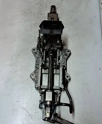 Steering wheel axle set