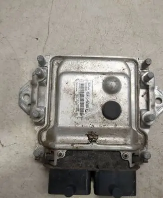 Suzuki Alto Engine control unit/module 33920M71M30 0261S00627