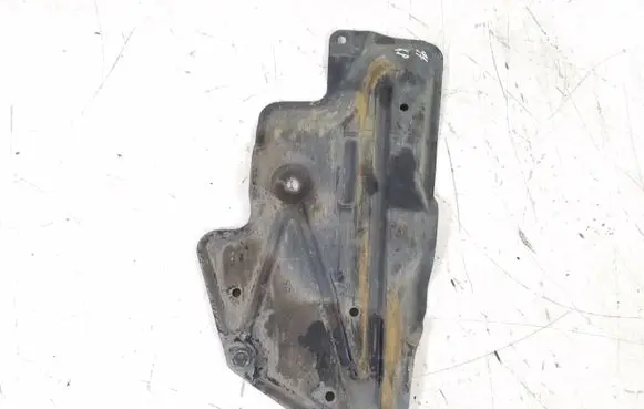 Infiniti Q50 Engine splash shield/under tray