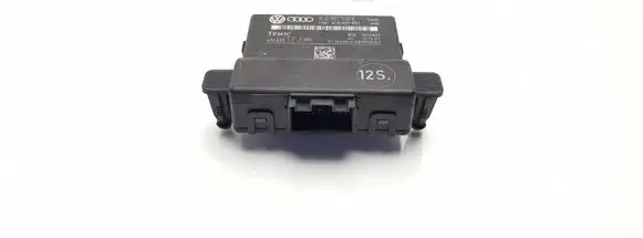 Volkswagen PASSAT B6 Gateway control module 3C0907530E