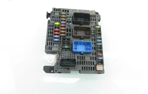 Peugeot 508 BSM Control unit 9674921980
