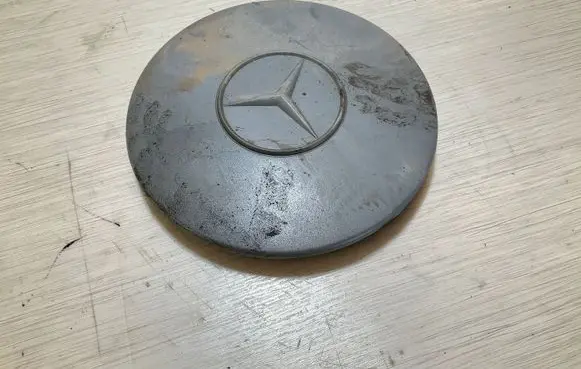 Mercedes-Benz Vito Viano W639 R15 wheel hub/cap/trim A6384010325