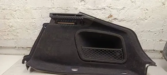 Trunk/boot side trim panel