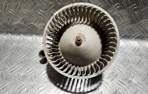 Hyundai Lantra I Heater fan/blower 1940000400
