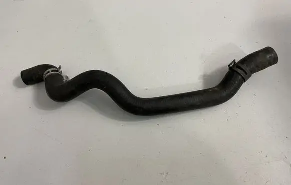 BMW 5 E60 E61 Engine coolant pipe/hose 6911001