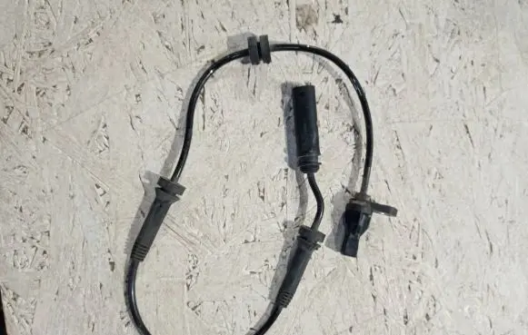 BMW 3 F30 F35 F31 ABS brake wheel speed sensor 679122303