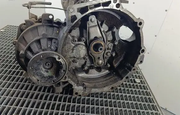 Seat Altea XL Manual 5 speed gearbox JCR