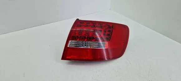Audi A6 S6 C6 4F Rear/tail lights 4F9945096E 89094150 043847