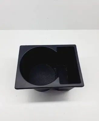 Cup holder front