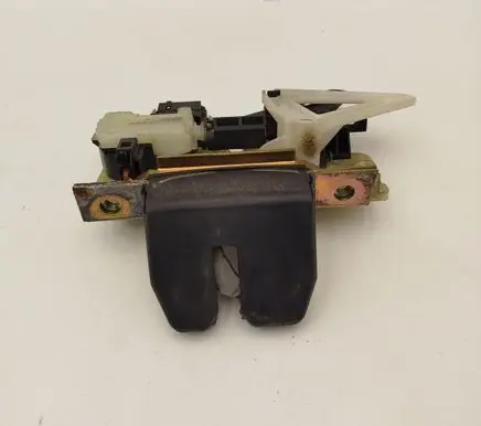 Volvo V70 Tailgate/trunk/boot lock/catch/latch 30716331 01043346003