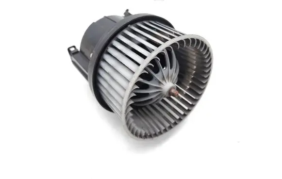 Land Rover Discovery 4 - LR4 Heater fan/blower 9415300 BZ72781