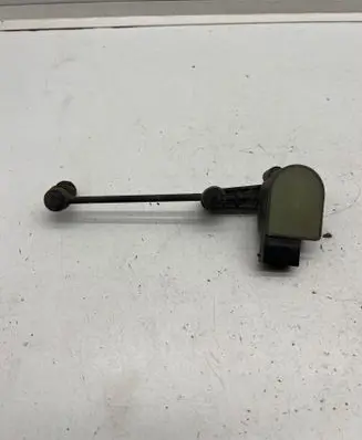 Maserati Quattroporte Headlight/headlamp level sensor 51757670 6PM00816120