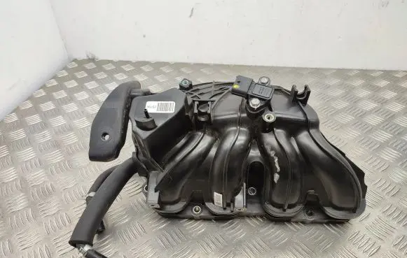 KIA Sportage Intake manifold