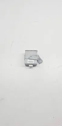 Toyota Corolla E120 E130 Door central lock control unit/module 8974102050